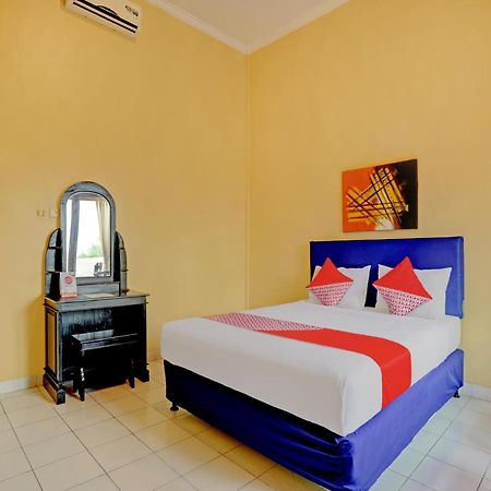 Oyo 3096 Hotel Dewi Warsiki غيليمانوك المظهر الخارجي الصورة