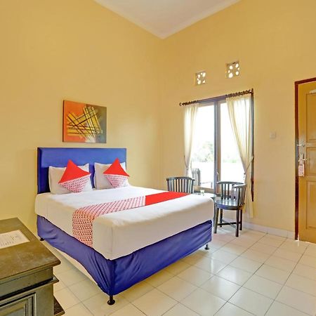 Oyo 3096 Hotel Dewi Warsiki غيليمانوك المظهر الخارجي الصورة
