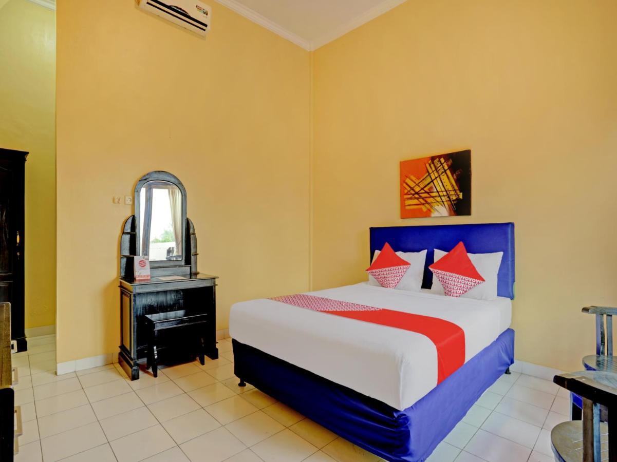 Oyo 3096 Hotel Dewi Warsiki غيليمانوك المظهر الخارجي الصورة