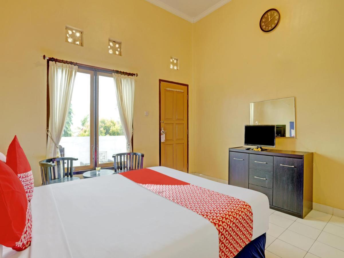 Oyo 3096 Hotel Dewi Warsiki غيليمانوك المظهر الخارجي الصورة